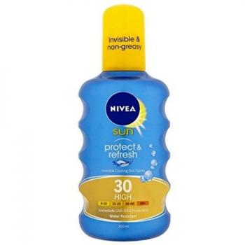 Sun Protect and Refresh Invisible Cooling Sun Spray con SPF30 High, 200 ml