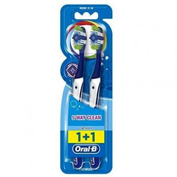 Oral-B Complete 5 Way Clean Manual Toothbrush Medium, 2 Pieces