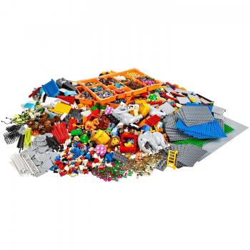 LEGO Serious Play Identity and Landscape Advanced Building Kit