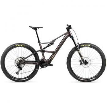 Bicicleta de Montaña Eléctrica Orbea Rise LT M20 630W 2025 - Suspensión Completa, Shimano SLX 12 Velocidades, Color Carbono Cósmico y Arena Dorada