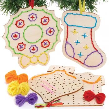Christmas Wooden Threading Decoration Kits (Pack of 5) with 6 Wool Colors
