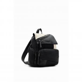 Mochila mediana Desigual con diseño patch en color negro