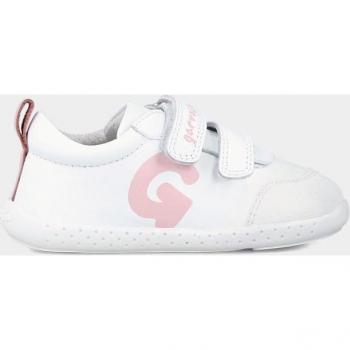Zapatillas deportivas de niños de piel minimalistas y respetuosas con el crecimiento del pie