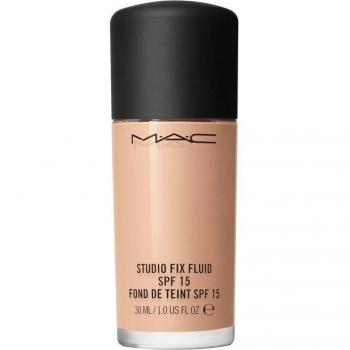 MAC Cosmetics Studio Fix Fluid SPF 15 24HR Matte Foundation + Oil Control - Shade NW25 - 30 ml