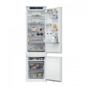 Frigorífico Combi Integrable Haier Total No Frost con WiFi y Motor Inverter 193 cm E 284L