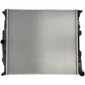 Radiador de refrigeración del motor Nissens 60811