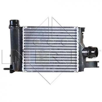Intercooler NRF 30379 - Compartimentos de Motor, diseño eficiente para mejorar la refrigeración del motor, fabricado con materiales de alta calidad, compatible con diversas marcas y modelos de vehículos, fácil instalación y ajuste preciso