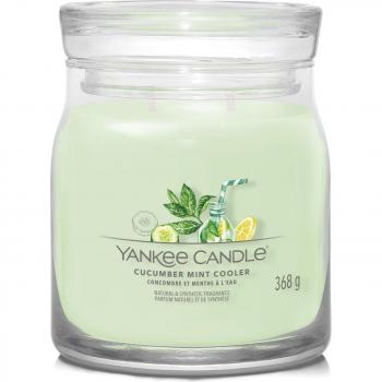 Yankee Candle Cucumber Mint Cooler Scented Candle Signature 368 g