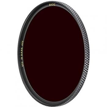 B&W 62mm Basic Dark Red Infrared Filter 695