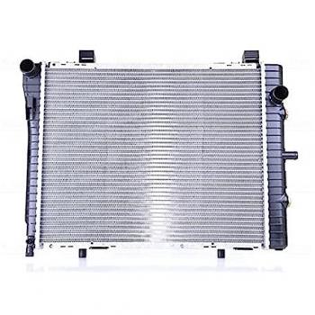 Radiador NISSENS 62712A para refrigeración del motor, compatible con diversas marcas y modelos, fabricado en aluminio de alta calidad, diseño eficiente para optimizar la refrigeración del motor, fácil instalación, cumple con estándares OEM