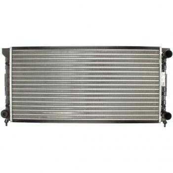 Radiador de refrigeración del motor NISSENS 651611