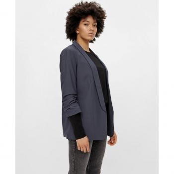 Blazer de mujer Pieces con mangas 3/4 y cuello de solapa