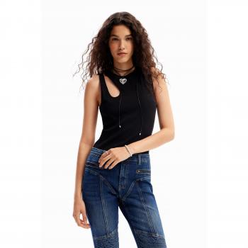 Camiseta de mujer Desigual con detalle cut-out en canalé