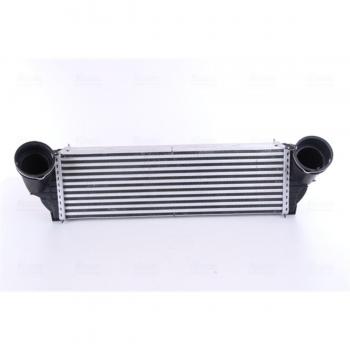 Intercooler NISSENS 96364 - Compartimentos de Motor, tipo de producto: intercooler, características: diseñado para mejorar el rendimiento del motor, fabricado con materiales de alta calidad, optimiza la temperatura del aire de admisión