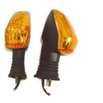 Intermitente Delantero Derecho VICMA 7467 con luz intermitente, diseño específico para vehículos, fácil instalación, alta visibilidad y durabilidad