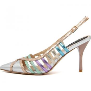 Sandalias de Mujer Fashion Attitude FAGM703 GREY - Características: Diseño moderno, color gris, material sintético, suela antideslizante, plantilla acolchada, cierre ajustable