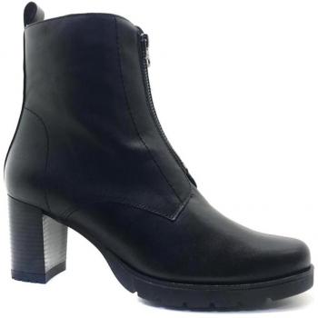 Botines de Mujer DESIREE SHOES en color negro