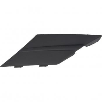 Parachoques BLIC 6502-07-9041914P con rejilla de ventilación integrada, diseño específico para vehículo, fabricado en materiales duraderos y resistentes a impactos, acabado en color negro