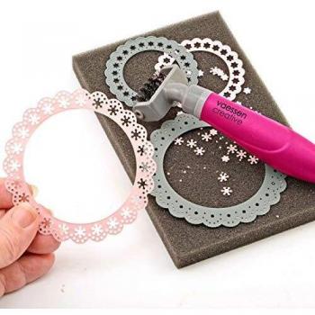 Die Brush and Foam Pad