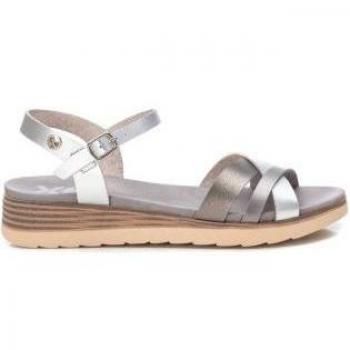 Sandalia de mujer Xti 142852 blanco con hebilla