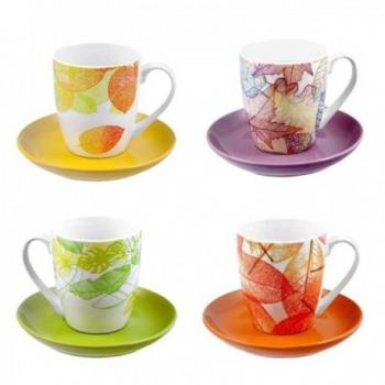 Juego de 4 tazas y platos de cerámica con motivo otoñal de hojas.