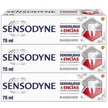 Sensodyne Sensibilidad & Encías Blanqueante - Pasta de dientes con flúor - Pack de 3 x 75 ml