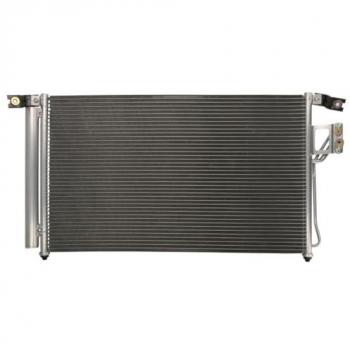 Condensador de aire acondicionado Thermotec KTT110216 - Alta eficiencia, diseño compacto, fácil instalación, compatible con múltiples modelos de vehículos