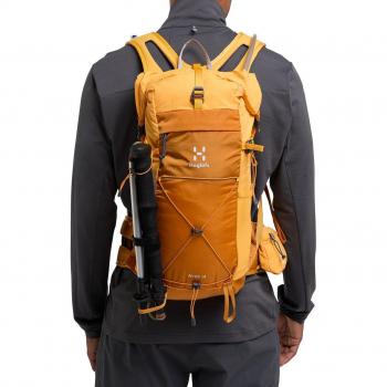 Mochila Haglöfs L.I.M Airak 14L amarillo naranja, capacidad de 14 litros, diseño ligero y compacto, material resistente al agua, correas ajustables para mayor comodidad, sistema de ventilación en la espalda, ideal