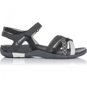 Sandalias Chiruca Malibu 13 para mujer en color negro, tipo sandalias planas