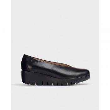 Bailarinas de piel Wonders Nature C33100 Negro con plantilla MemoryGel - Elegancia y comodidad en cada paso