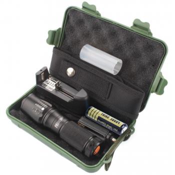 Internet X800 Zoomable XML T6 LED Tactical Linterna + 18650 Batería + Cargador + Estuche