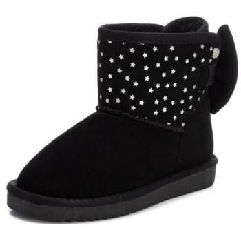 Botines de niña con tachas metálicas estilo australiano y forro de pelo, color negro, talla 35