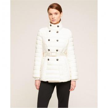 Chaqueta acolchada de mujer con cuello alto y doble botonadura