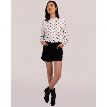 Naf Naf - Short de mujer holgado con bolsillos delanteros y acabado en ondas