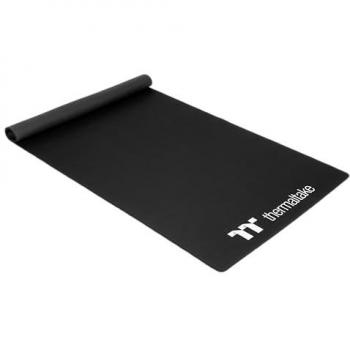 Alfombra para simracing Thermaltake negra rectangular 1700 mm x 800 mm x 3 mm