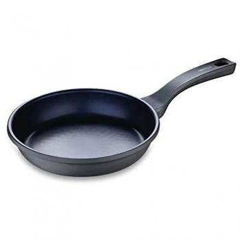 Sartén de 28 cm de Aluminio Fundido con Titanio - Antiadherente, Inducción Total y Mango de Baquelita