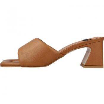 Sandalias de Mujer Ángel Alarcón Modelo 22108 528F Marrón Claro