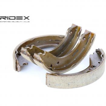 Juego de zapatas de freno RIDEX 70B0077 para VOLVO, incluye garnitura y es compatible con modelos 240, 740 y 940