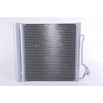 Condensador de aire acondicionado Nissens 94543, compatible con sistemas de aire acondicionado, alta eficiencia térmica, diseño optimizado para un mejor flujo de aire, fabricado con materiales duraderos y resistentes a la corrosión