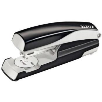 Esselte Leitz 55020095 - Grapadora manual, negro