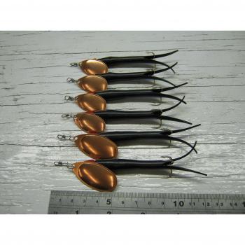 D210 Paquete de 6 artículos de señuelos Flying C de pesos mixtos de 20 g, 15 g, 10 g, para tamaños 3 y 4 de cuchilla de cobre estilo francés, cuerpo negro, adorno rojo Ideal para pesca de salmón, trucha, perca, lucio, etcétera.