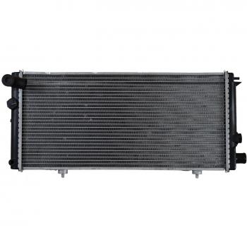 Radiador de refrigeración del motor NRF 54628, tipo: radiador, características: diseño optimizado para un rendimiento eficiente de enfriamiento, fabricado con materiales de alta calidad, compatible con múltiples modelos de vehículos, fácil instalaci
