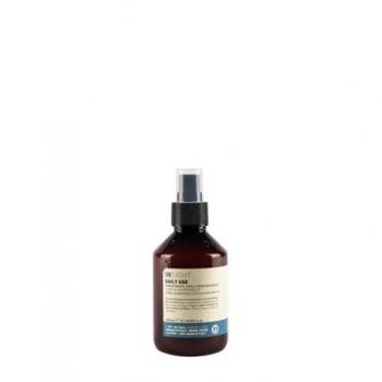 Acondicionador sin enjuague Insight Daily Use Leave-In Detangler 150 ml