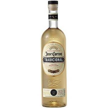 Tequila Jose Cuervo Tradicional Plata .695 ml