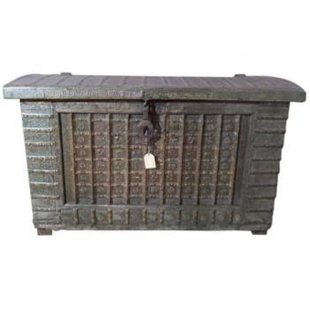 Baúl de metal marrón Wanderlust Deco 136x46x88h cm estilo artesanal con 2 puertas
