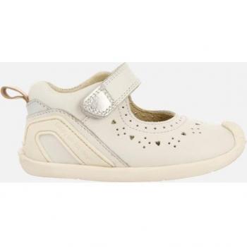 Sandalia blanca de piel estilo cangrejeras con picados fantasía para bebé Paignton