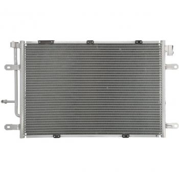 Condensador de aire acondicionado NISSENS NIS 940139, compatible con sistemas de refrigeración, alta eficiencia en intercambio térmico, fabricado con materiales de calidad para mayor durabilidad y resistencia a la corrosión