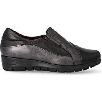PITILLOS - 2300 Negro - Zapato mocasín de Piel, con cuña Baja, Suela de Goma, para: Mujer Color: Negro Talla:37