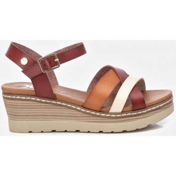 Sandalias de cuña Xti Marrón 142849 con cierre de hebilla y altura de 5cm