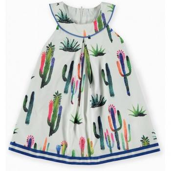 Vestido estampado con cinta en el bajo y vivos en pechera